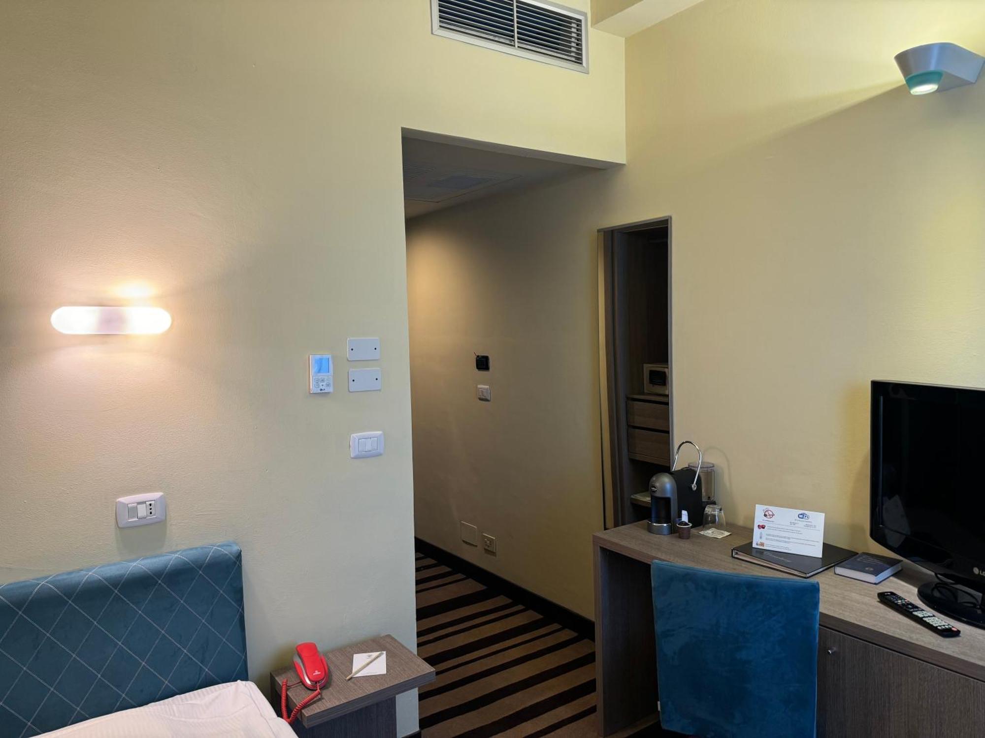 Jet Hotel كاسيلّي تورينيسي المظهر الخارجي الصورة