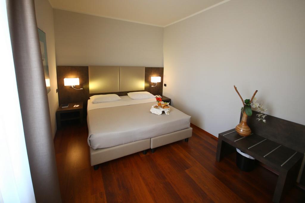 Jet Hotel كاسيلّي تورينيسي المظهر الخارجي الصورة